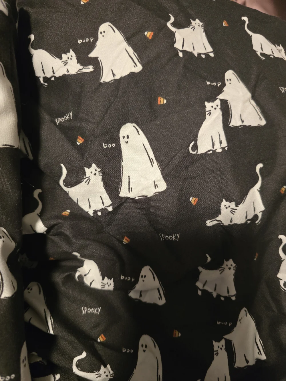 Envogue Full 4PC Sheet Set - Black with White Ghost & Candy Corn Print